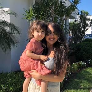 Meet your Posher, Nicole